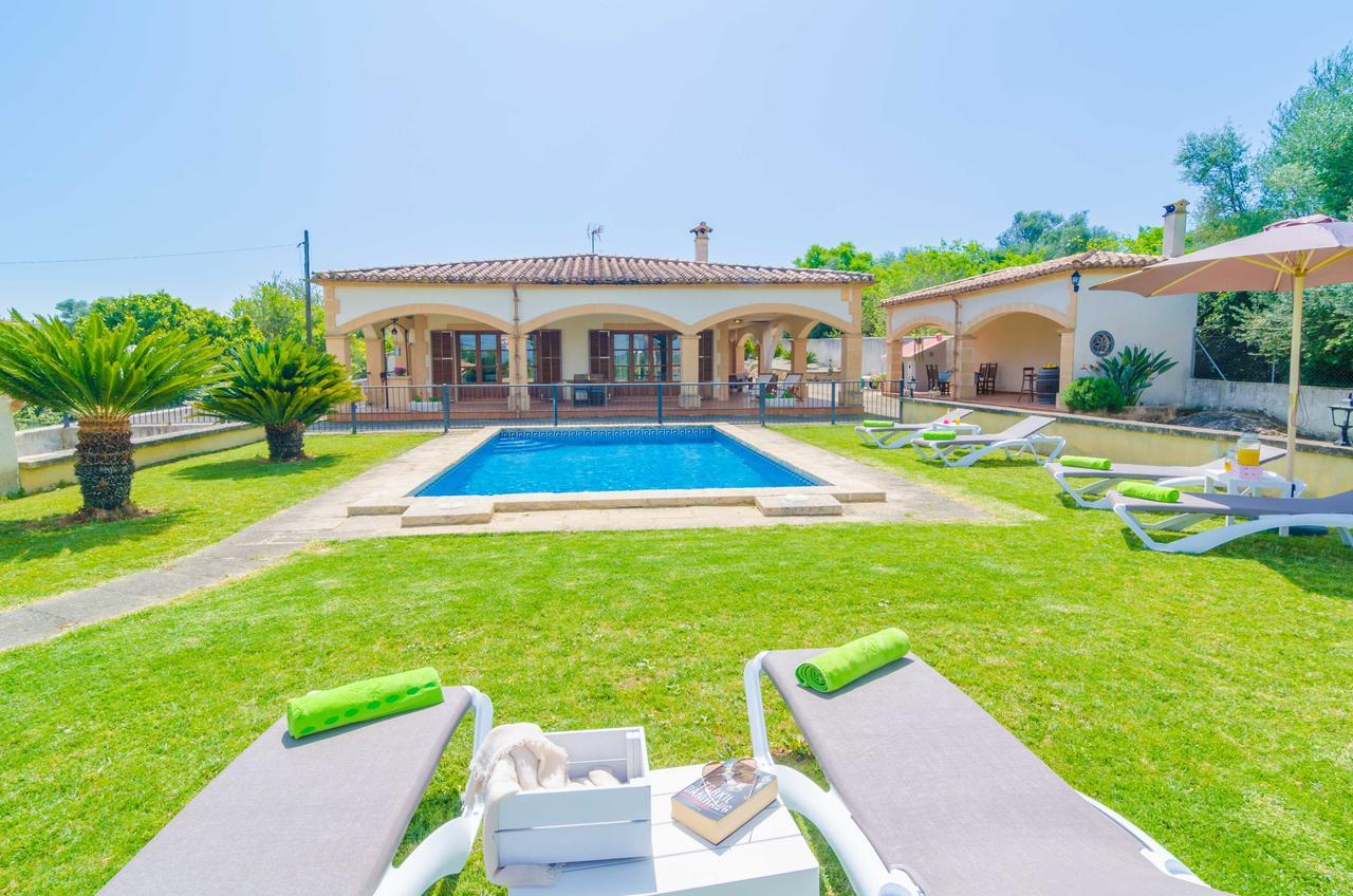 Villa Ses Covetes à Petra  Extérieur photo