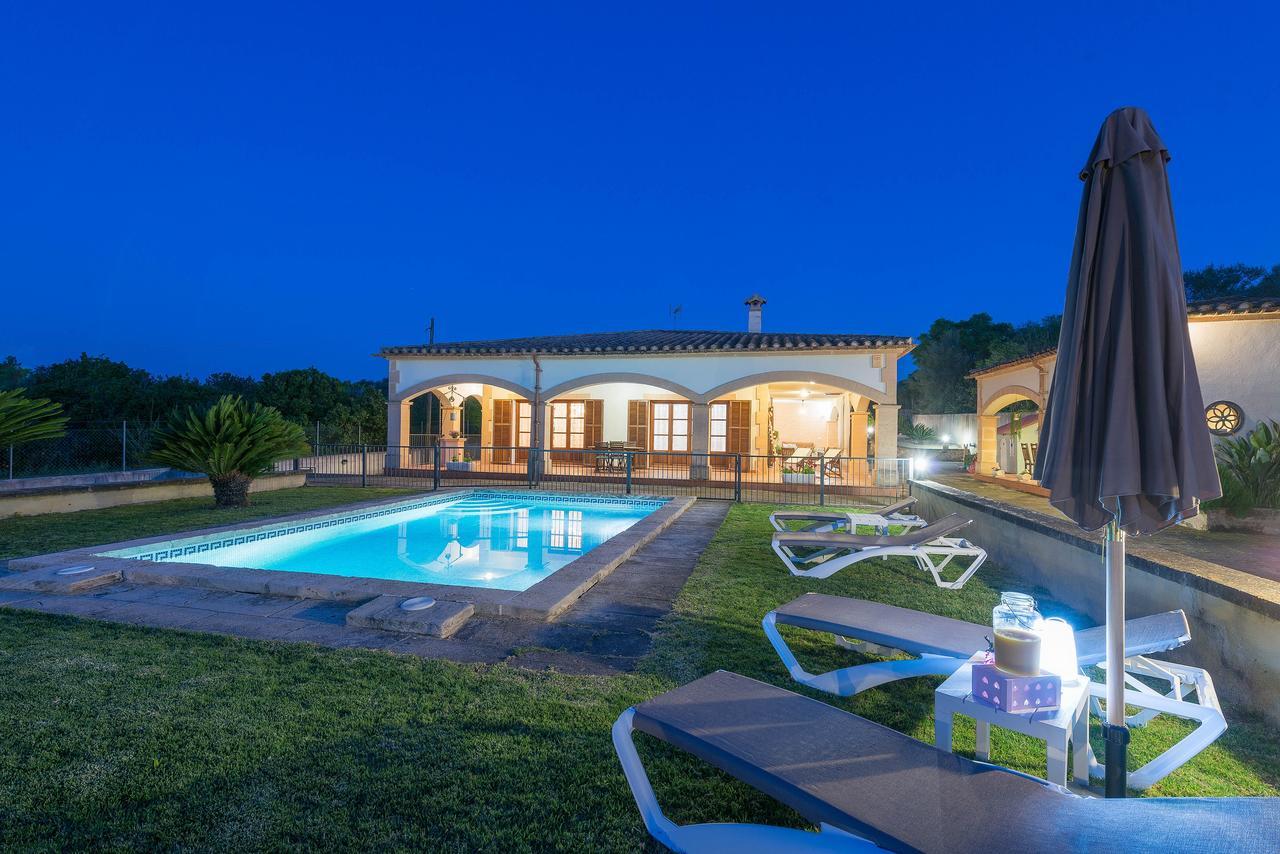 Villa Ses Covetes à Petra  Extérieur photo